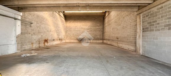 1-Zimmer Lagerhaus in Zelo Buon Persico, Italy, Nr. 61119 10