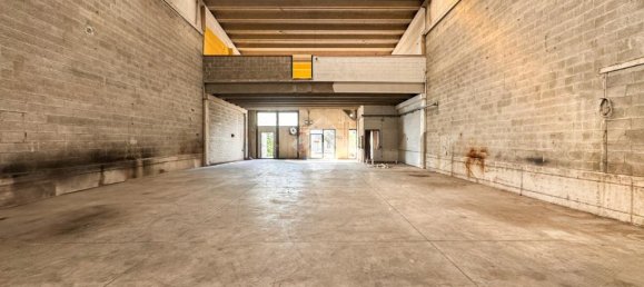 1-Zimmer Lagerhaus in Zelo Buon Persico, Italy, Nr. 61119 2