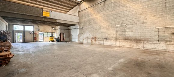 1-Zimmer Lagerhaus in Zelo Buon Persico, Italy, Nr. 61119 26