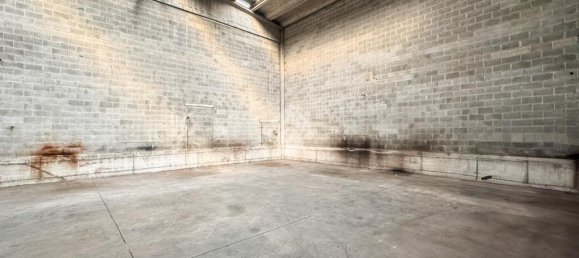 1-Zimmer Lagerhaus in Zelo Buon Persico, Italy, Nr. 61119 41