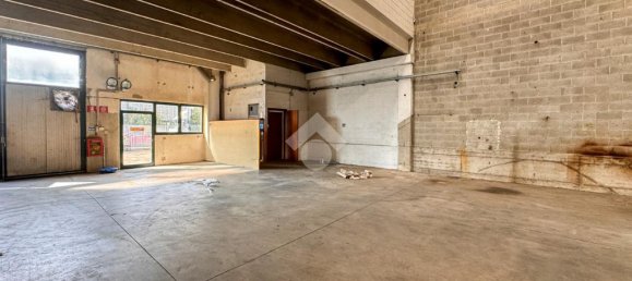 1-Zimmer Lagerhaus in Zelo Buon Persico, Italy, Nr. 61119 28