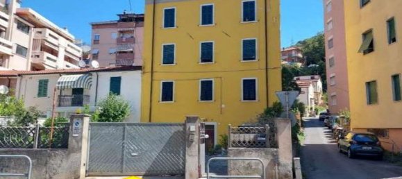 2-Zimmer Wohnung in Carrara, Italy, Nr. 49469 3