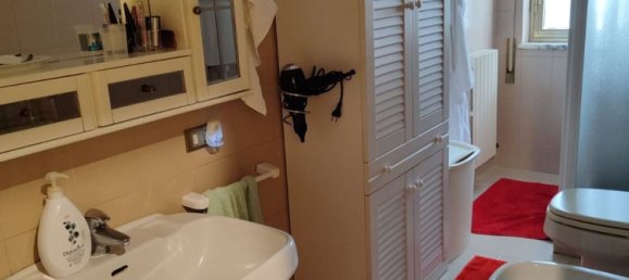 Casa de 4 divisões em Cutro, Italy N.º 254558 8