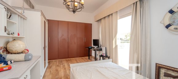 4 bedrooms Villa in Meadows, UAE No. 30545 10