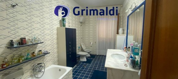 Квартира с 3 спальнями в Формия, Италия № 272782 12