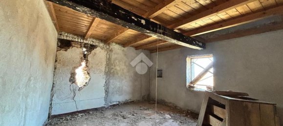 3غرفة منزل في Scagnello, Italy رقم 54783 5