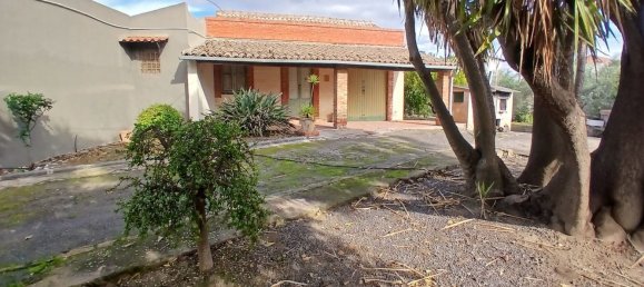 3 rooms House in Misterbianco, Italy No. 48732 3