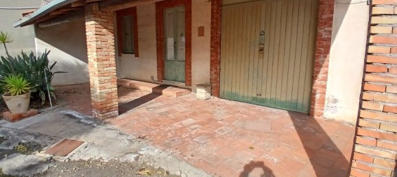 3 rooms House in Misterbianco, Italy No. 48732 5