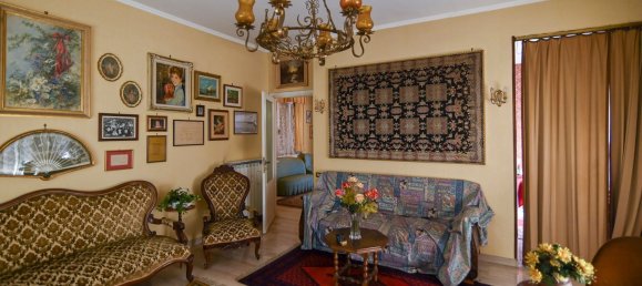 6 rooms Apartment in Rome, Italy No. 12656 5