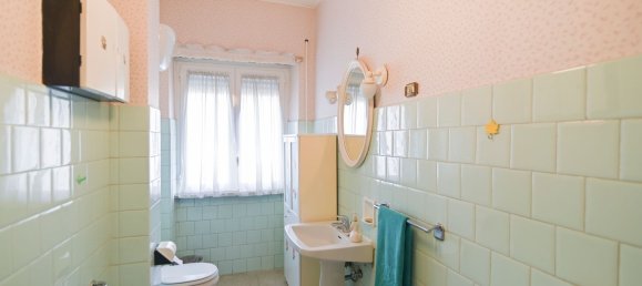 6 rooms Apartment in Rome, Italy No. 12656 48