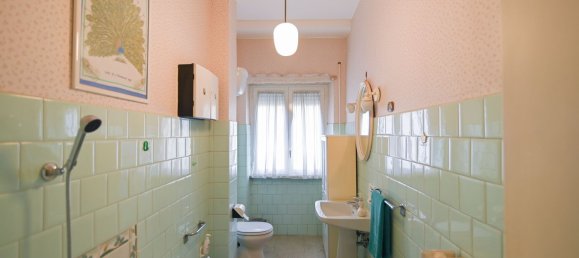 6 rooms Apartment in Rome, Italy No. 12656 24