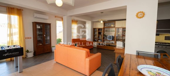 4 bedrooms House in Ragusa, Italy No. 218069 2