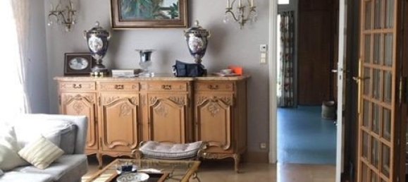 5 bedrooms Villa in Montreuil, France No. 64034 6