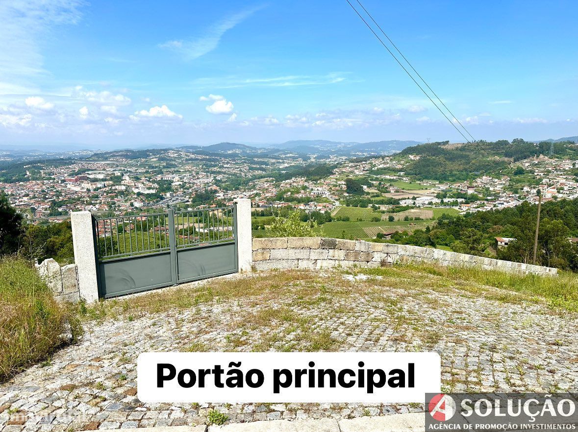 Terrain à Santo Tirso, Portugal 2984m² No. 279272