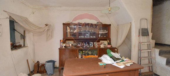 Дом с 5 комнатами в Мальоло, Италия № 36932 26