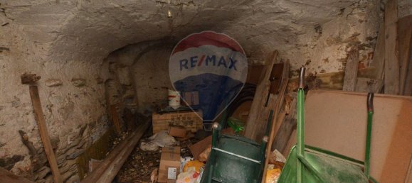 Дом с 5 комнатами в Мальоло, Италия № 36932 6