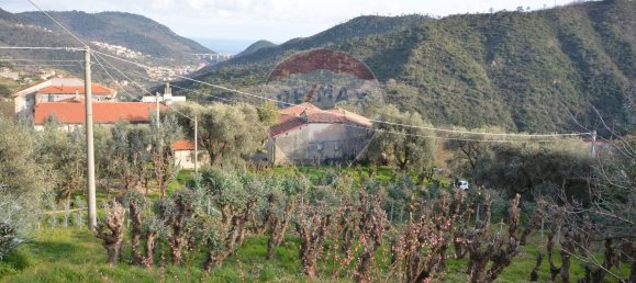 Дом с 5 комнатами в Мальоло, Италия № 36932 42