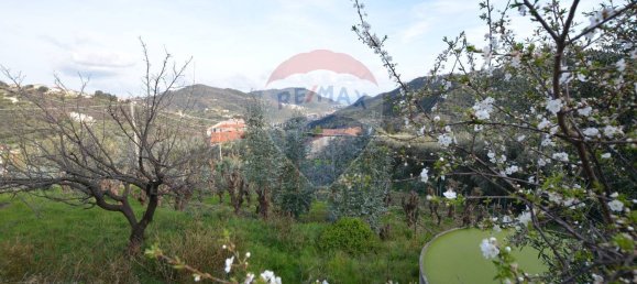 Дом с 5 комнатами в Мальоло, Италия № 36932 47