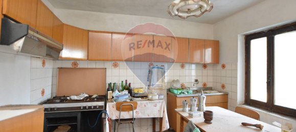 Дом с 5 комнатами в Мальоло, Италия № 36932 34