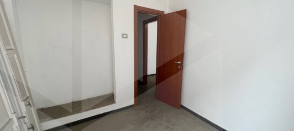 Дом с 6 комнатами в Сан Северо, Италия № 20221 3