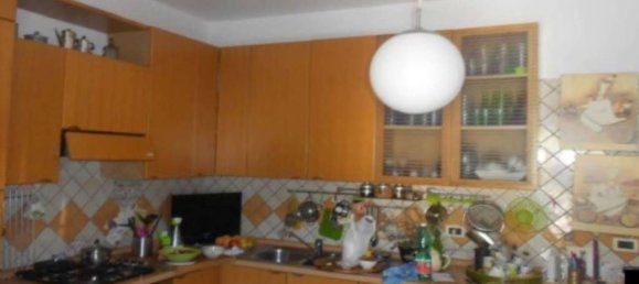 4 rooms Apartment in Auletta, Italy No. 302833 8
