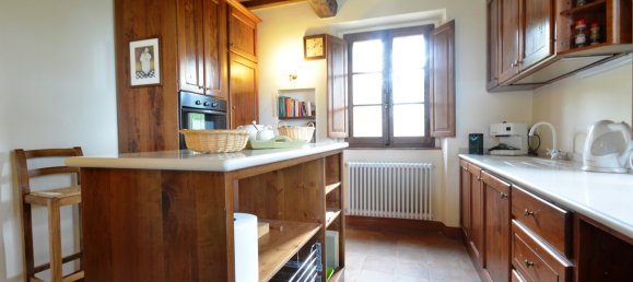 5 bedrooms House in Cortona, Italy No. 58502 17