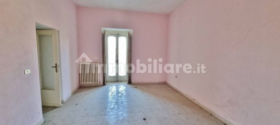 5 bedrooms House in Castel Baronia, Italy No. 125594 20