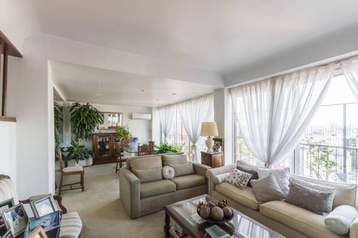 3 bedrooms Apartment in Buenos Aires, Argentina No. 100523