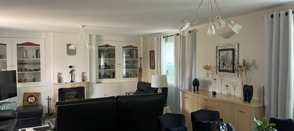 3 bedrooms House in Nevers, France No. 208059 15