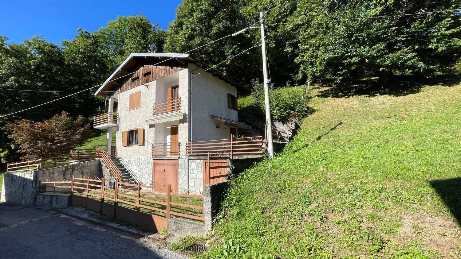 5 chambres Maison à Chiusa di Pesio, Italy No. 344150