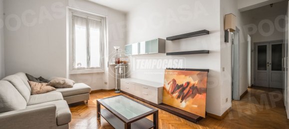 2 rooms Apartment in Milan, Italy No. 338124 2