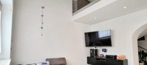 3 rooms Apartment in Roveré della Luna, Italy No. 234463 8