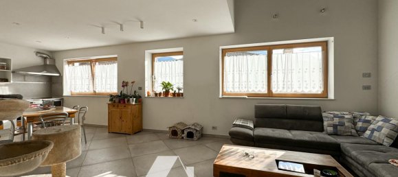 3 rooms Apartment in Roveré della Luna, Italy No. 234463 2