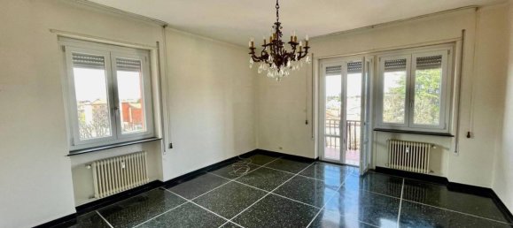 5غرفة شقة في Novi Ligure, Italy رقم 36710 8