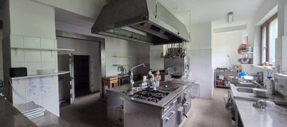  فندق في Neunkirchen, Austria 704متر مربع رقم 143024 6