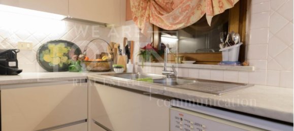 7 rooms House in Capannori, Italy No. 10410 42