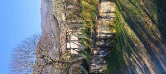 7 rooms House in Capannori, Italy No. 10410 25