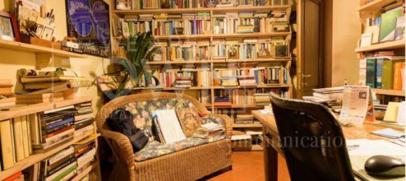 7 rooms House in Capannori, Italy No. 10410 59