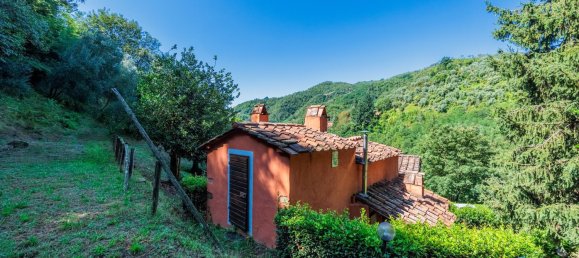 4 bedrooms House in Pescia, Italy No. 257821 34