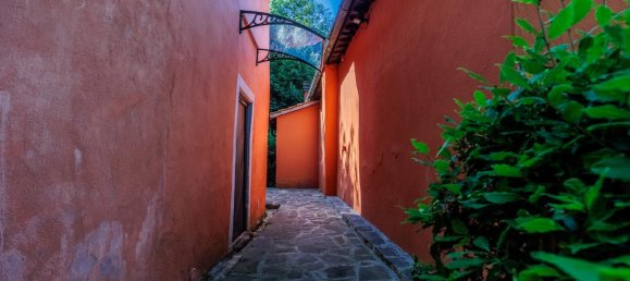 4 bedrooms House in Pescia, Italy No. 257821 28