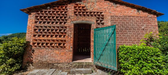 4 bedrooms House in Pescia, Italy No. 257821 19