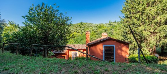 4 bedrooms House in Pescia, Italy No. 257821 36