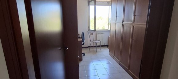 4 bedrooms Apartment in Todi, Italy No. 311498 8