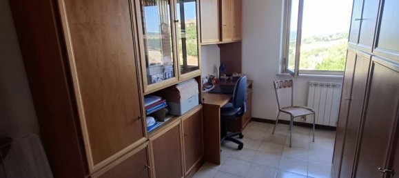 4 bedrooms Apartment in Todi, Italy No. 311498 6