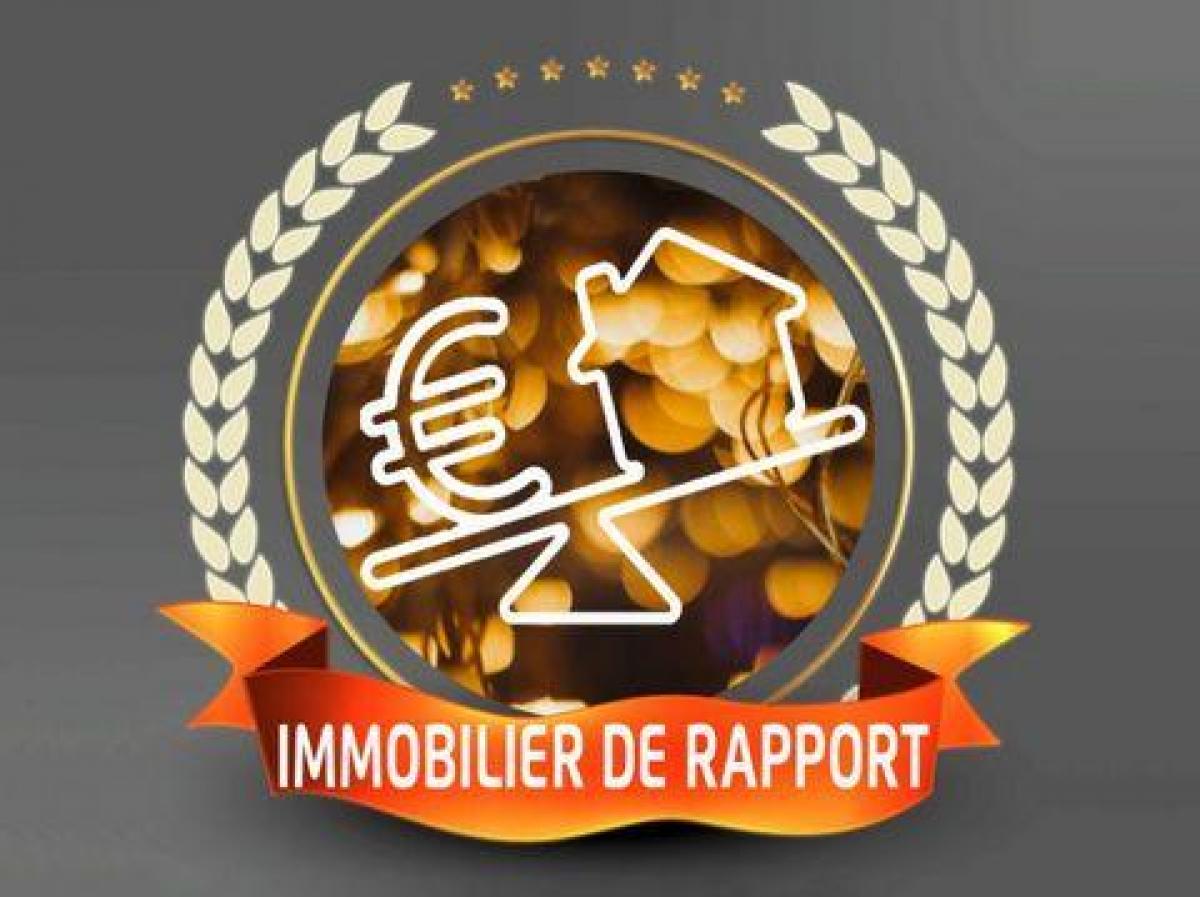 950m² Office in Challans, France No. 19624