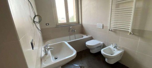 Apartamento de 3 habitaciónes en Abbiategrasso, Italy No. 7841 12
