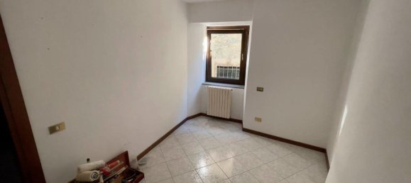 5-Zimmer Haus in Sondrio, Italy, Nr. 117473 18