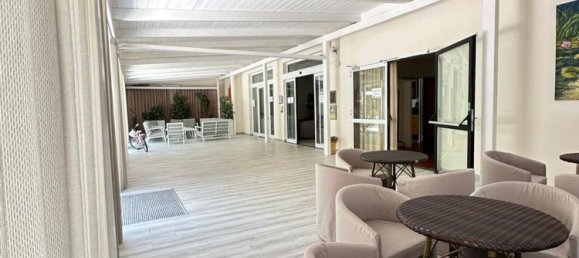 5000m² Building in Atri, Italy No. 340563 6