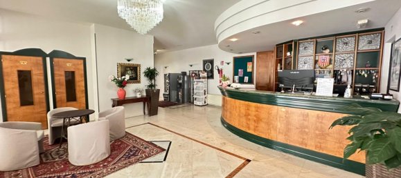 5000m² Building in Atri, Italy No. 340563 7