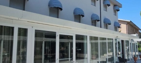 5000m² Building in Atri, Italy No. 340563 5